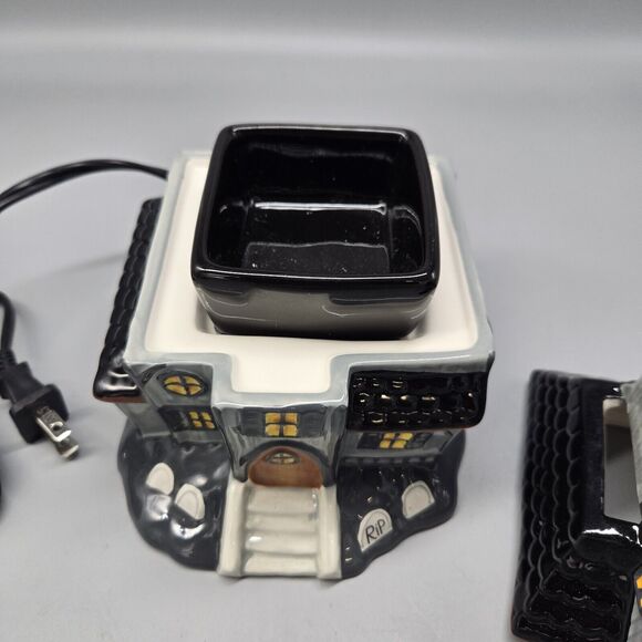 Scentsy Haunted House Element Warmer ~ 2015 ~ Retired - Picture 5 of 12